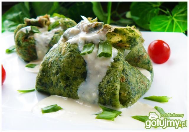 Sakiewki szpinakowe z kurczakiem