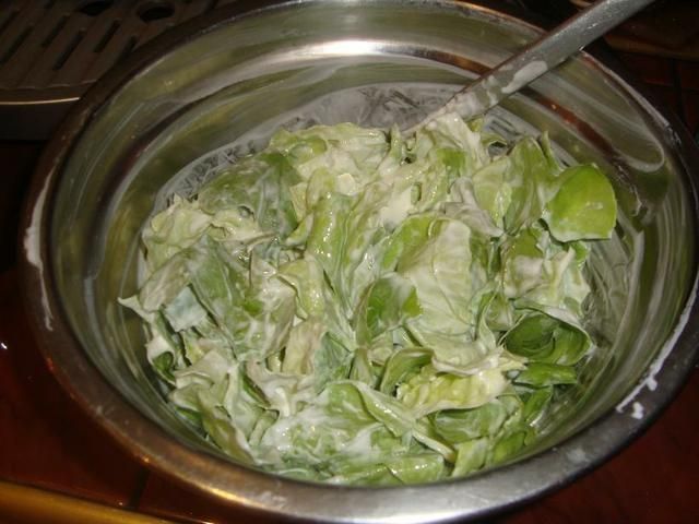 sałata w śmietanie