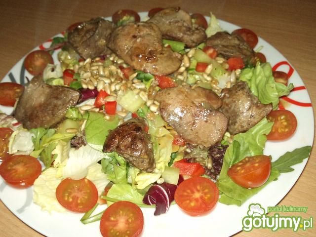 Sałata z warzywami i słonecznikiem Sałata z warzywami i słonecznikiem