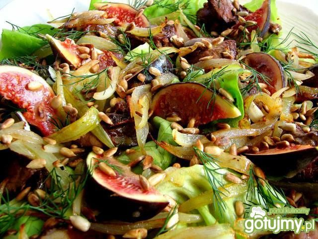 Sałata z wątróbką i figami 