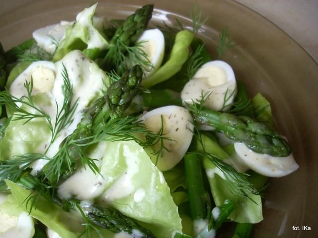 Sałata ze szparagami  Sałata ze szparagami