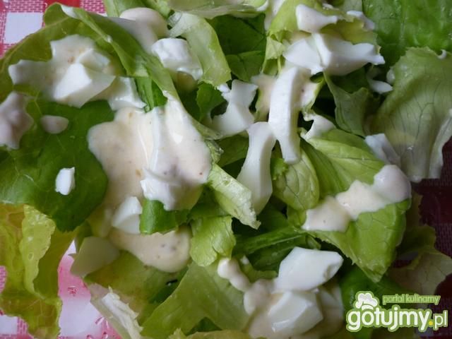 Sałata zielona ze śmietaną Sałata zielona ze śmietaną