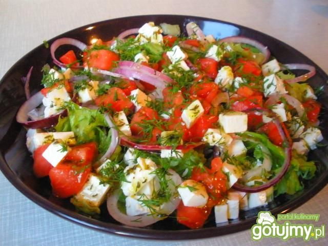 Sałatka a'la grecka
