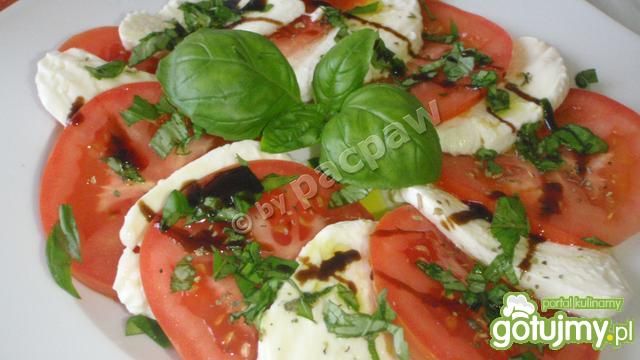 Sałatka caprese z olejem lnianym