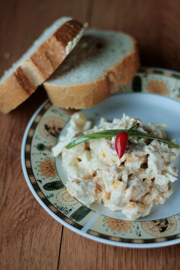 Sałatka chrzanowa z kurczakiem