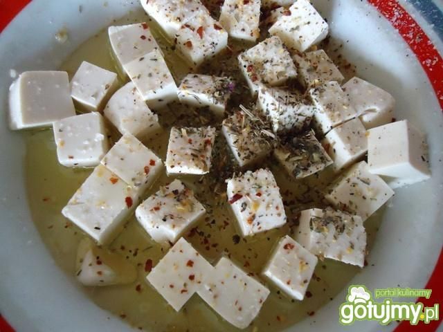 Sałatka grecka z tofu