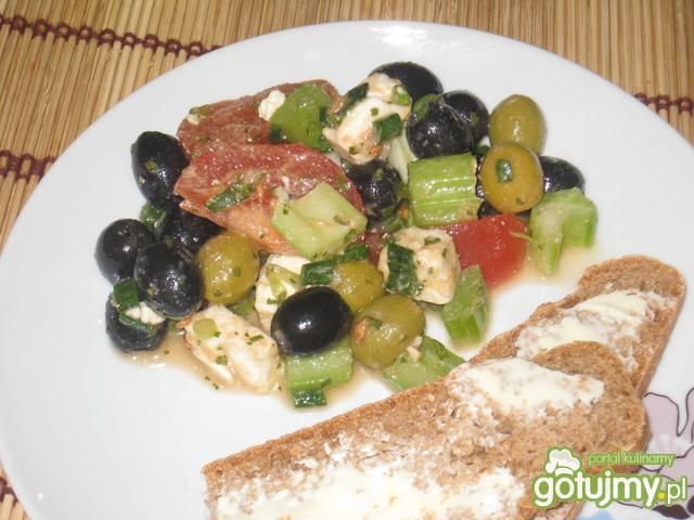 Salatka greckopodobna Salatka greckopodobna