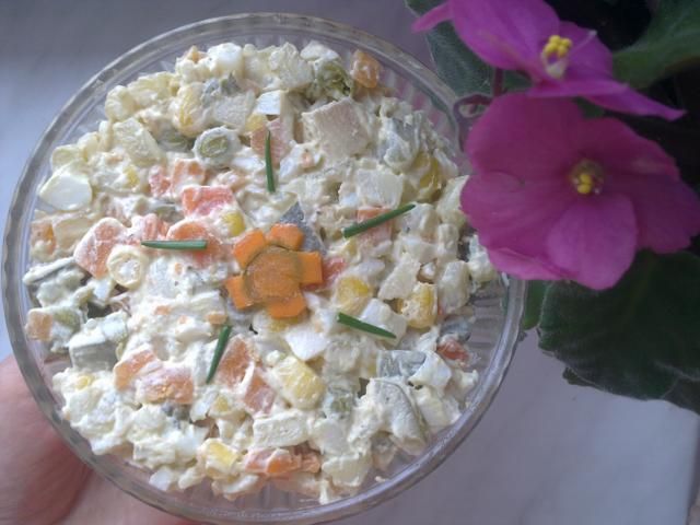 Sałatka jarzynowa Sałatka jarzynowa