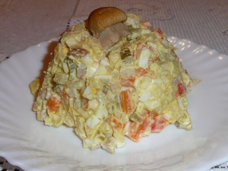 Sałatka jarzynowa na kwaśno