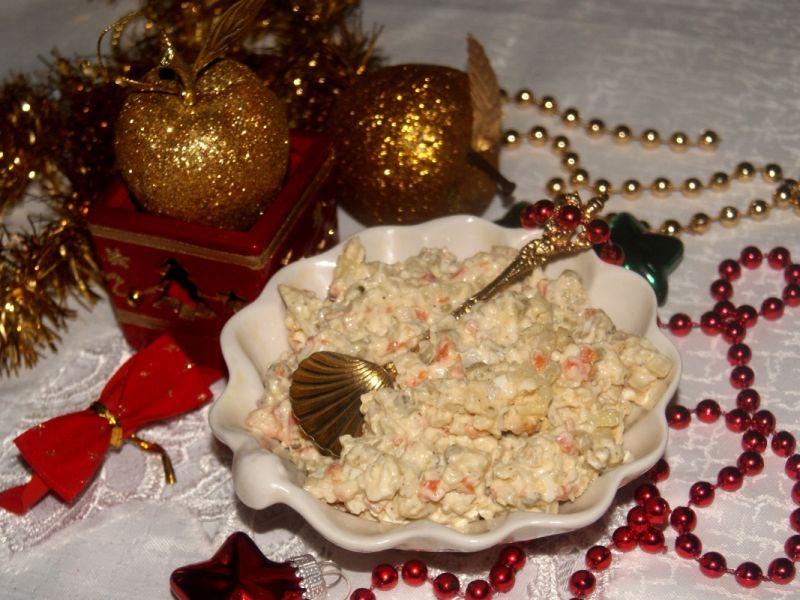 Sałatka jarzynowa oszczędna Sałatka jarzynowa oszczędna