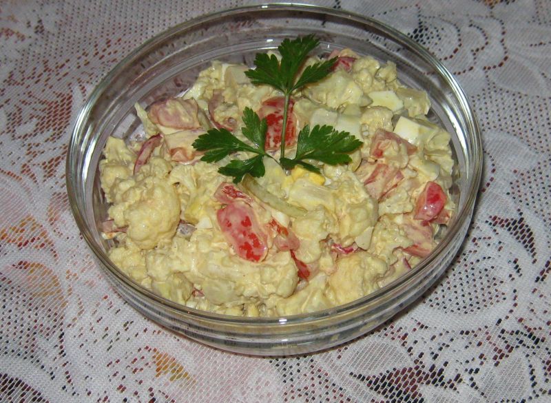 Sałatka kalafiorowa Sałatka kalafiorowa