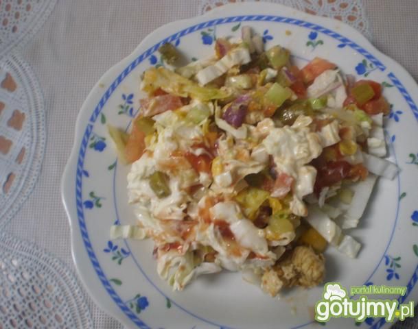 Sałatka kebabowa warstwowa Sałatka kebabowa warstwowa