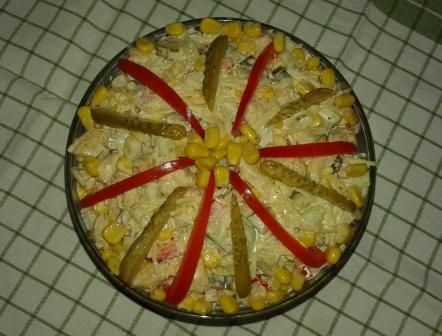 Sałatka makaronowa Sałatka makaronowa