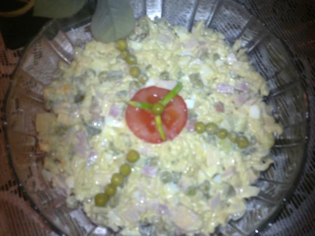 Sałatka makaronowa Sałatka makaronowa