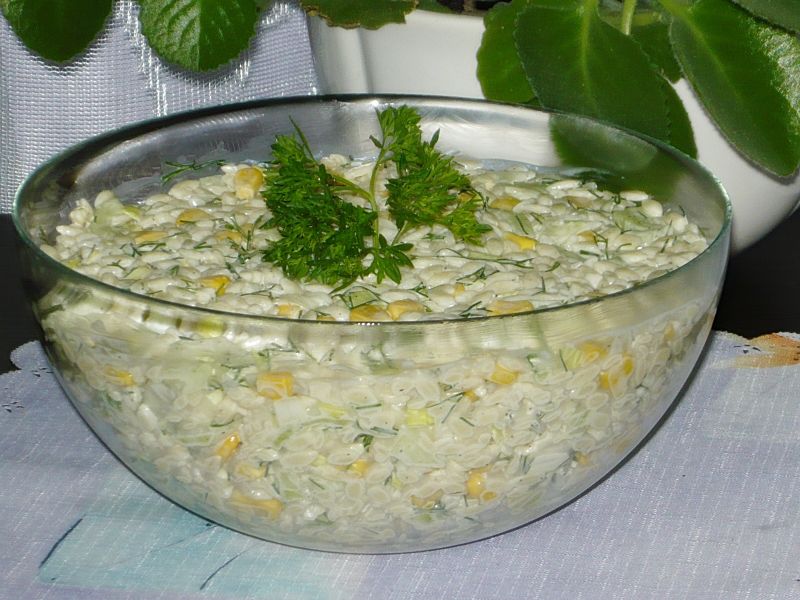 Sałatka makaronowa do dań z grilla Sałatka makaronowa do dań z grilla