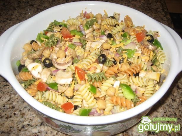 sałatka makaronowa na zimno