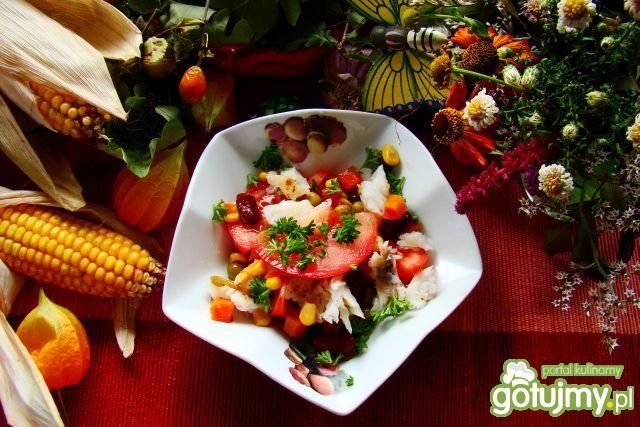 Sałatka meksykańska z dorszem 