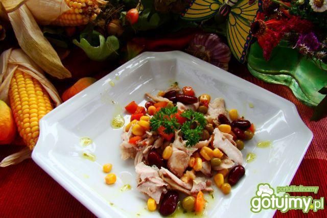 Sałatka mexiko z kurczakiem 