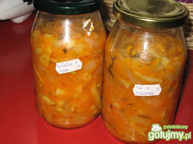 Sałatka na zimę ze szparagówki Sałatka na zimę ze szparagówki