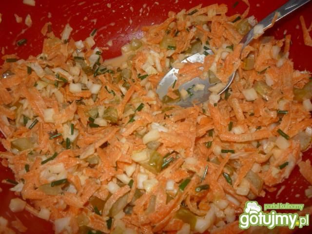 Sałatka obiadowa z kapustą Sałatka obiadowa z kapustą