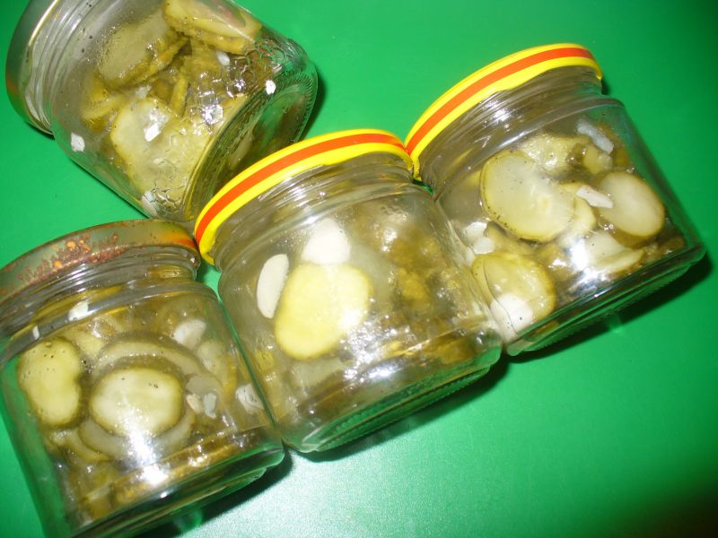 Sałatka ogórkowa Sałatka ogórkowa