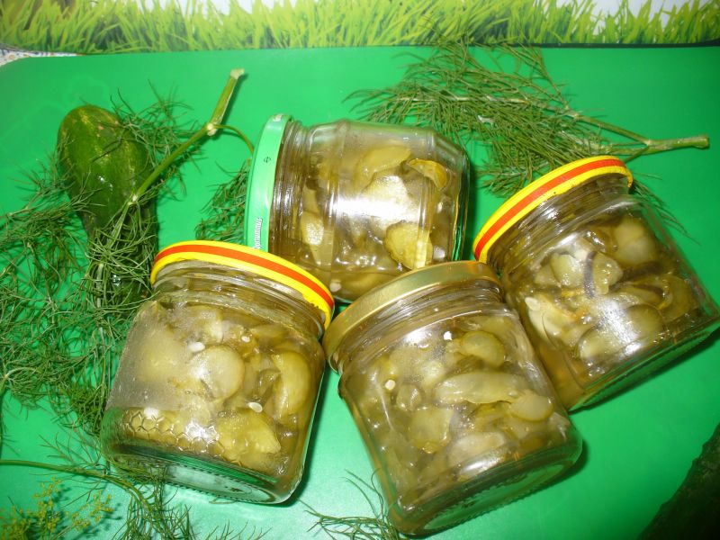 Sałatka ogórkowa z chili