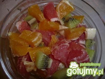 sałatka owocowa na słodko