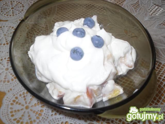 Sałatka owocowa - szybki deser. Sałatka owocowa - szybki deser.