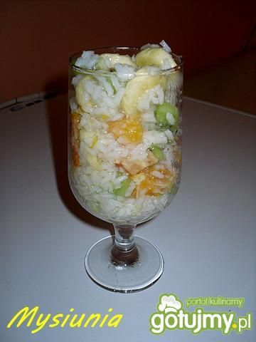 Sałatka owocowa z ryżem wg Mysiuni