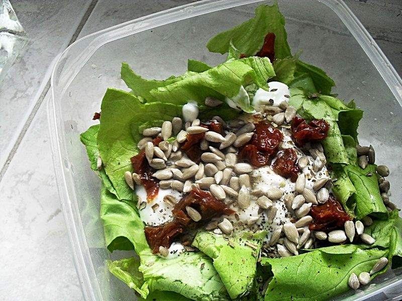 Sałatka pełna smaków Sałatka pełna smaków