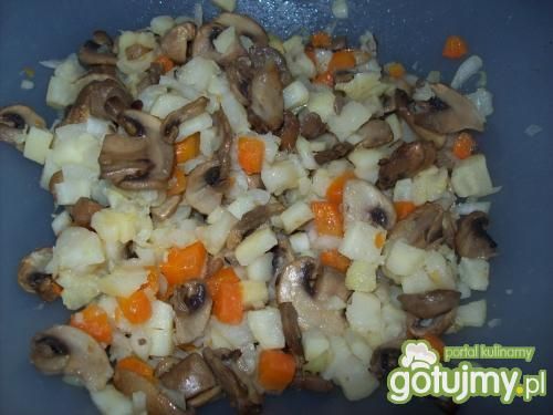 Sałatka pieczarkowa Sałatka pieczarkowa