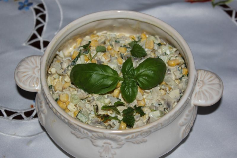 Sałatka pieczarkowa Sałatka pieczarkowa