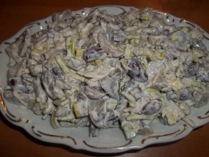 Sałatka pieczarkowa