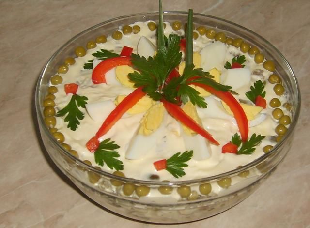 Sałatka pieczarkowa Sałatka pieczarkowa