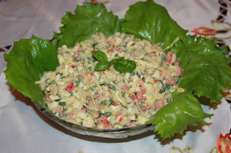 Sałatka porowo-pieczarkowa  Sałatka porowo-pieczarkowa