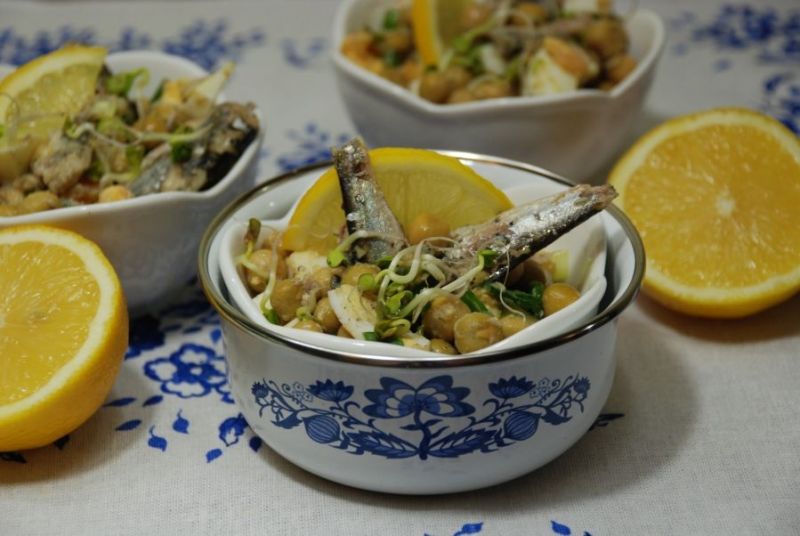 Sałatka rybna z cytrynową nutką