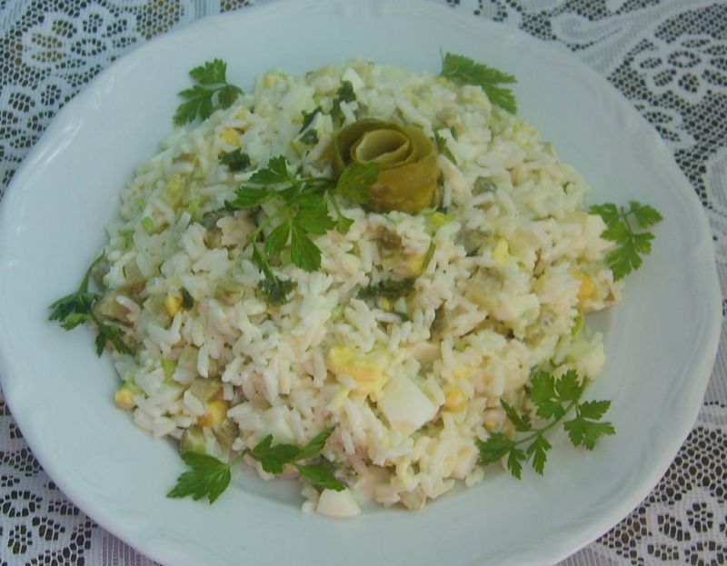 Sałatka ryżowa Sałatka ryżowa