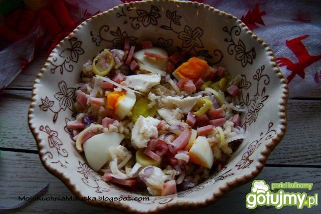 Sałatka ryżowa z feta i porem  Sałatka ryżowa z feta i porem