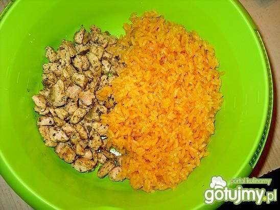 Sałatka ryżowa z kurczakiem Mysiuni