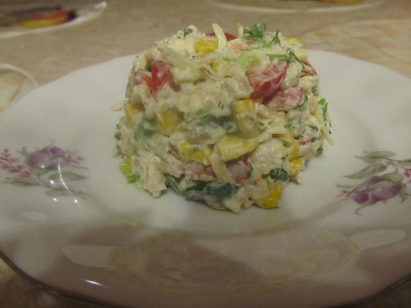 Sałatka ryżowa z serem Sałatka ryżowa z serem