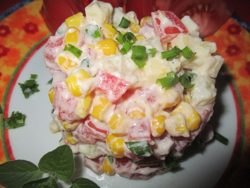 Sałatka serowo-warzywna