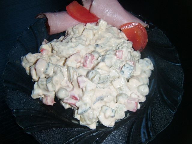 Sałatka śledziowa Sałatka śledziowa