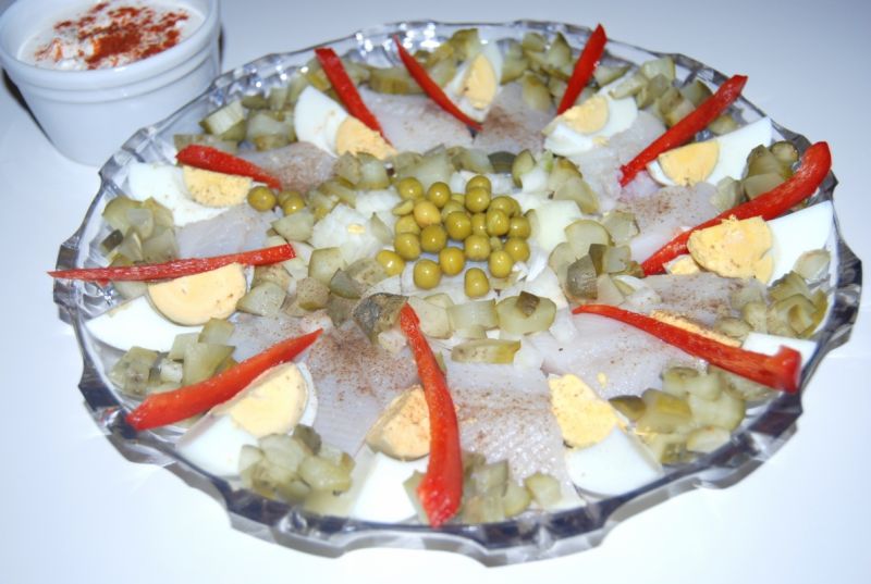 Sałatka śledziowa  Sałatka śledziowa