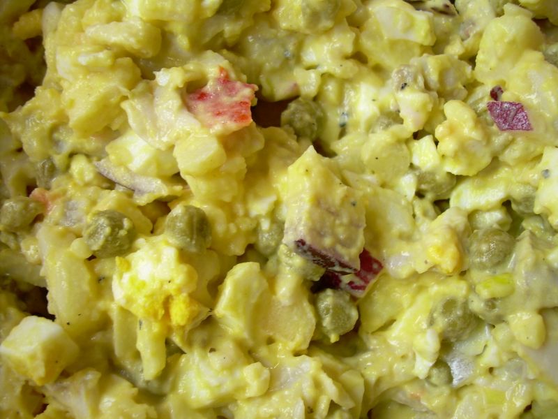 Sałatka śledziowa na ostro