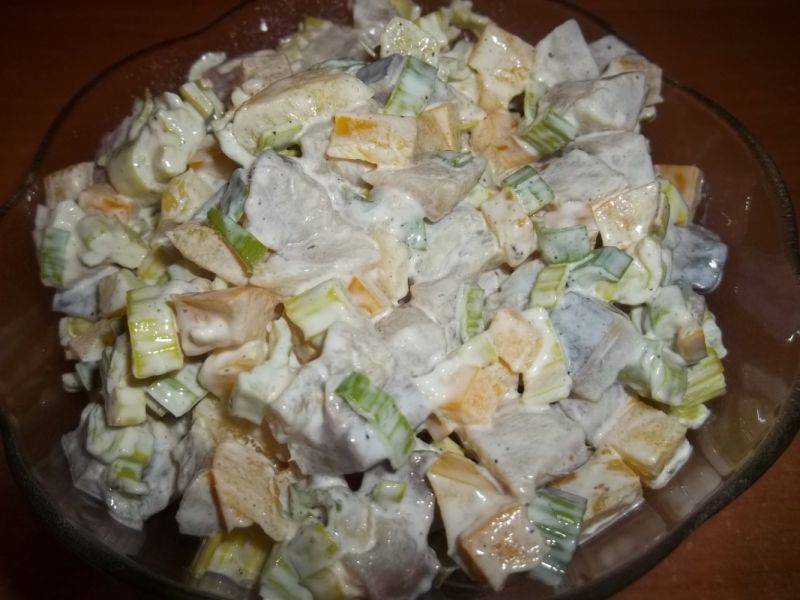 Sałatka śledziowa wg Gosi