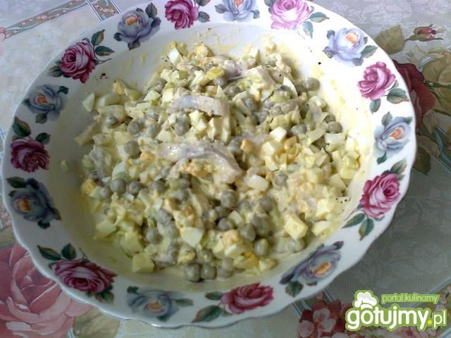 Sałatka śledziowa z dodatkami