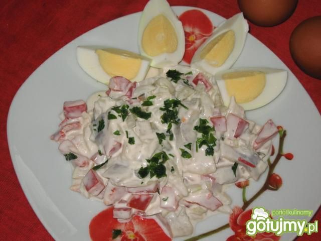 Sałatka śledziowa z jajkiem i papryką 