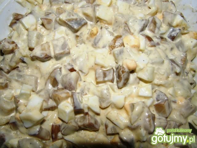 Sałatka śledziowa z maryn. podgrzybkami  Sałatka śledziowa z maryn. podgrzybkami