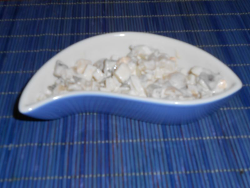 Sałatka śledziowa z pieczarkami Sałatka śledziowa z pieczarkami