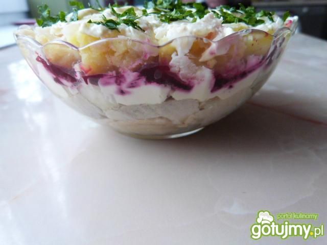 Sałatka śledziowa z warzywami 2